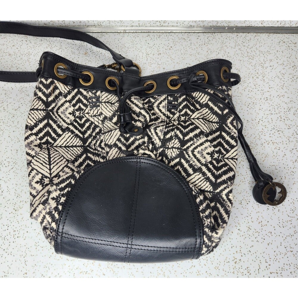 Lucky Brand Womens Bali Hai Sling Hobo Purse Bag Black/White Geometric Pattern - Picture 2 of 14